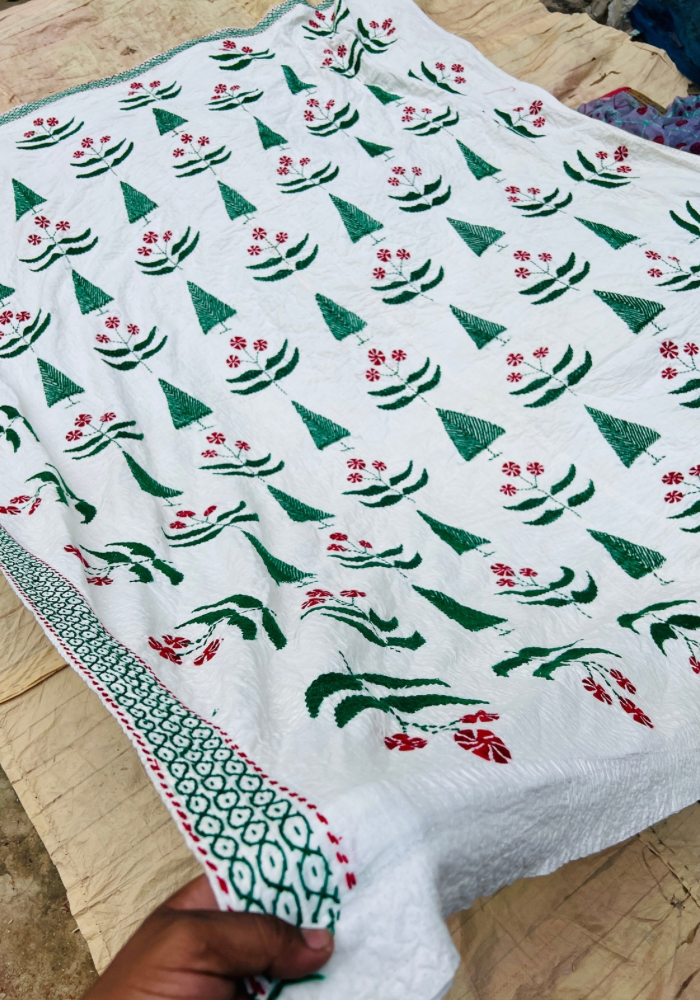 Gram Bangla Handmade Nakshi Kantha – 7×8 Feet King Size Family Kantha - Image 3
